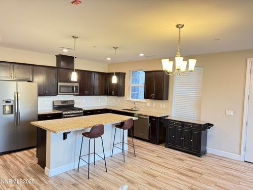 unit-b-1980 Dark Horse Rd, Reno, NV, 89521-9109 | Card Image
