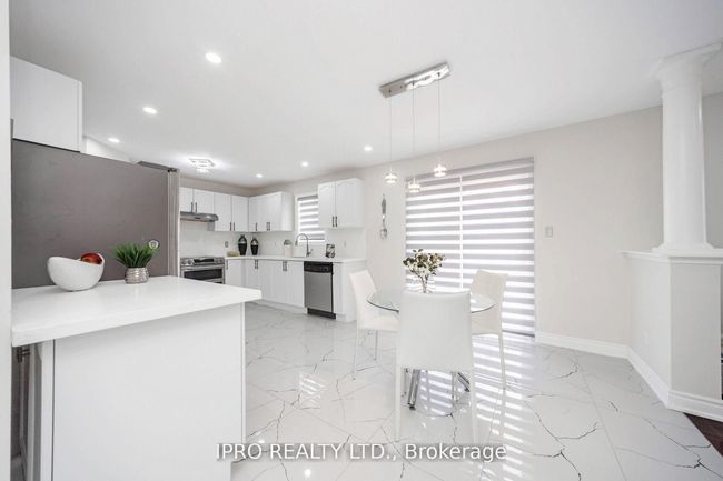 21 Sandway Dr, House other with 7 bedrooms, 5 bathrooms and 4 parking in Brampton ON | Image 8