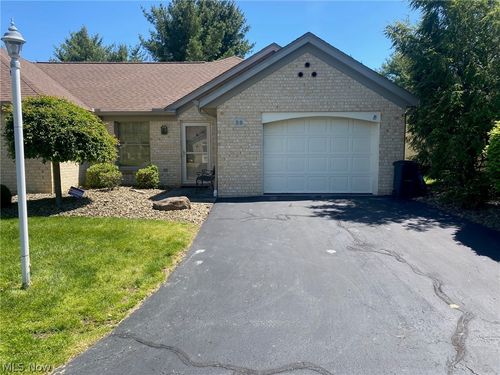 23-810 Southwestern Run, Youngstown, OH, 44514-3679 | Card Image