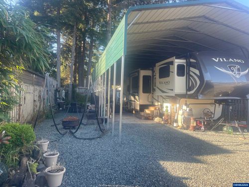 951 S Easy St, Rockaway Beach, OR, 97136-9748 | Card Image