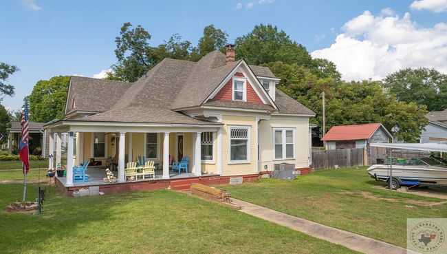 2804 Walnut St, House other with 4 bedrooms, 2 bathrooms and null parking in Texarkana TX | Image 4
