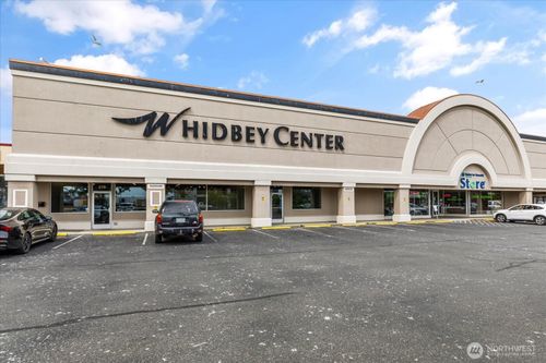 270 Se Pioneer Way, Oak Harbor, WA, 98277-5714 | Card Image