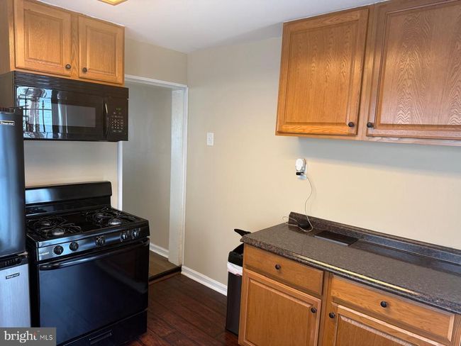 806 E 8 Th St, Townhouse with 2 bedrooms, 1 bathrooms and null parking in WILMINGTON DE | Image 5