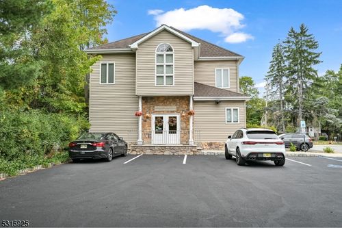 21 Orchard St, Denville, NJ, 07834-2146 | Card Image