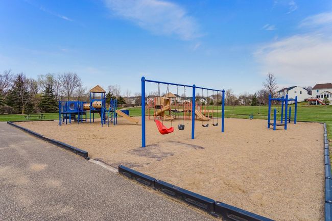 7025 146 Th Street Ct, Townhouse with 2 bedrooms, 1 bathrooms and null parking in Apple Valley MN | Image 22