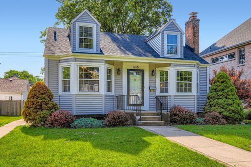 610 S Knight Ave, Park Ridge, IL, 60068-4406 | Card Image