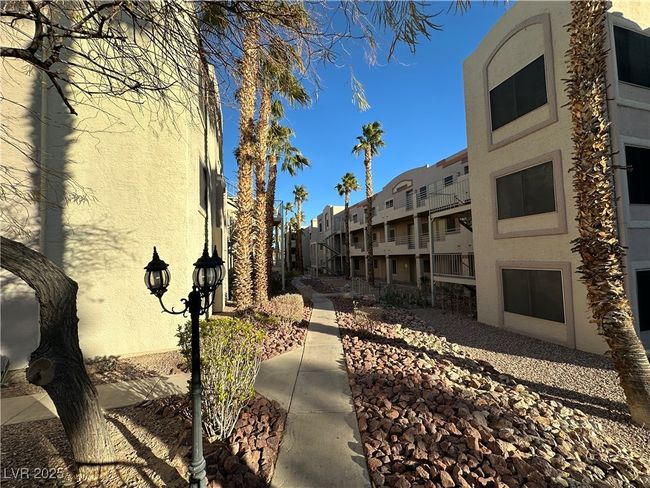APT-302 - 2076 Mesquite Ln, Condo with 2 bedrooms, 2 bathrooms and null parking in Laughlin NV | Image 45