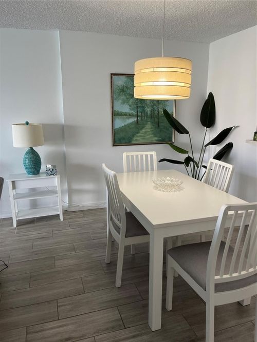 405-301 Se 3rd St, Dania Beach, FL, 33004-4742 | Card Image