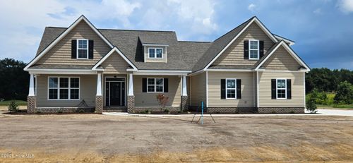 145 Eagle Point Ln, Clinton, NC, 28328-1524 | Card Image