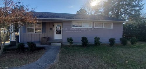 2812 Hermitage Dr, Winston-Salem, NC, 27103-4206 | Card Image