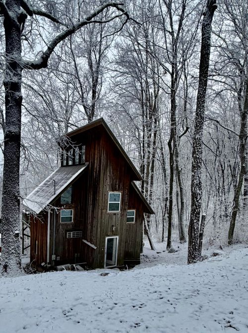 911 Swan Saddle Rd, Sevierville, TN, 37876 | Card Image