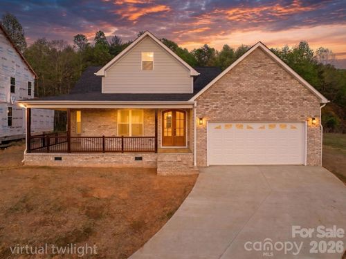 409 Huntington Woods Street, Lenoir, NC, 28645 | Card Image
