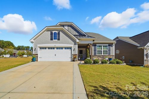 3053 Rosseau Ln, Mount Holly, NC, 28120-0350 | Card Image