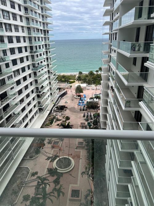 15p-9801 Collins Ave, Bal Harbour, FL, 33154-1815 | Card Image