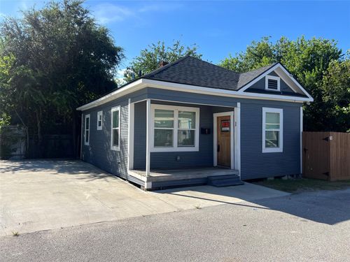 1 Canal Ct, Houston, TX, 77011-2011 | Card Image
