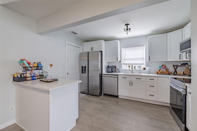 428 Flamingo Dr, House other with 4 bedrooms, 2 bathrooms and null parking in APOLLO BEACH FL | Image 11