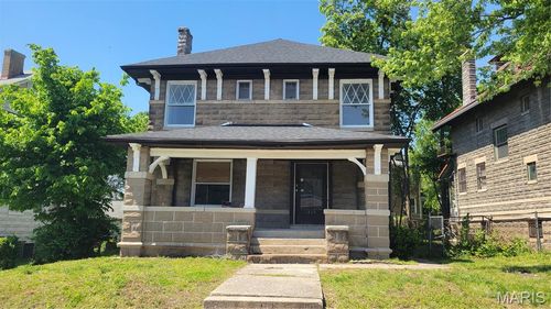 1215 Oakley Pl, Saint Louis, MO, 63112-2204 | Card Image