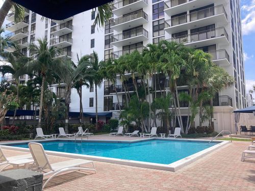 303-3031 N Ocean Blvd, Fort Lauderdale, FL, 33308-7334 | Card Image