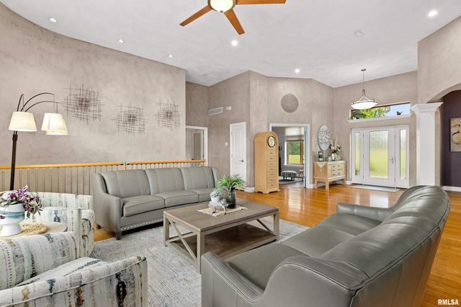 7412 W Pfeiffer Rd, House other with 5 bedrooms, 3 bathrooms and null parking in Mapleton IL | Image 7