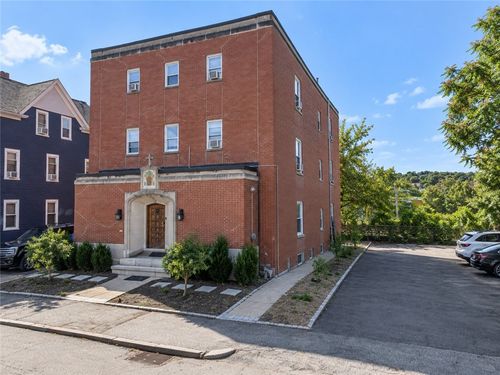 67 Ridge Street, Providence, RI, 02909 | Card Image