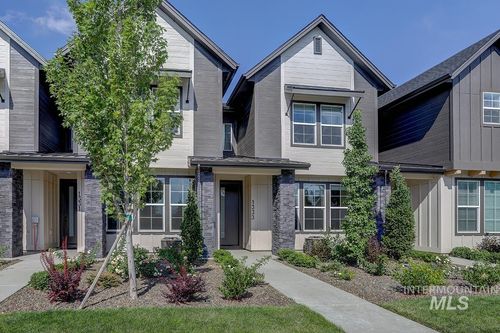 1342 N Meadowglen Ave, Meridian, ID, 83642-1089 | Card Image
