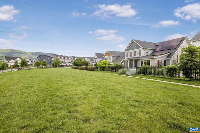 729 Highgate Row, House other with 5 bedrooms, 4 bathrooms and null parking in CROZET VA | Image 6