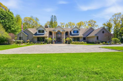 10 Fox Meadow Ln, Lloyd Harbor, NY, 11743-1016 | Card Image