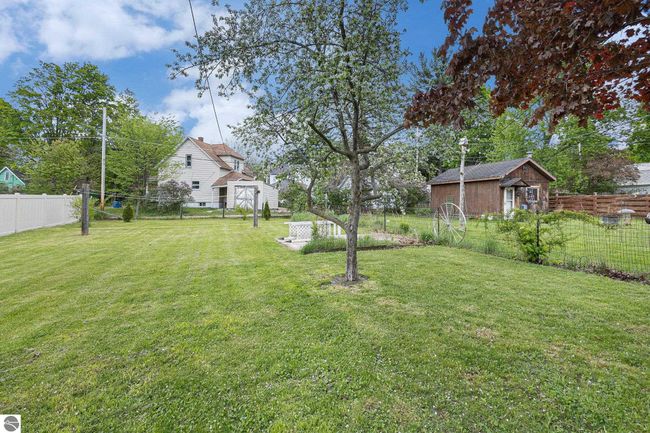 832 Wallace St, House other with 3 bedrooms, 1 bathrooms and null parking in Cadillac MI | Image 28