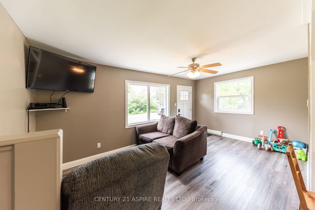 150 Hunts Rd, House other with 2 bedrooms, 1 bathrooms and 8 parking in Chalk River ON | Image 6