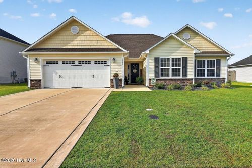 1008 Spot Cir, New Bern, NC, 28562-1203 | Card Image