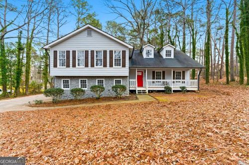 11846 Pine Needle Ln, Hampton, GA, 30228-1546 | Card Image