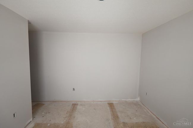 5713 White Pine Ln, House other with 3 bedrooms, 3 bathrooms and null parking in Fairfield Twp OH | Image 8