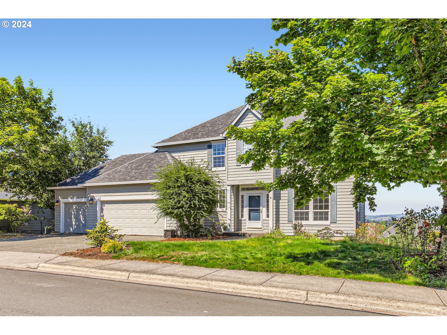 Highpoint Dr, Sherwood, OR 97140