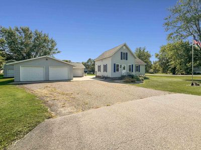 7801 Yellowstone Drive, House other with 3 bedrooms, 2 bathrooms and null parking in HEWITT WI | Image 3