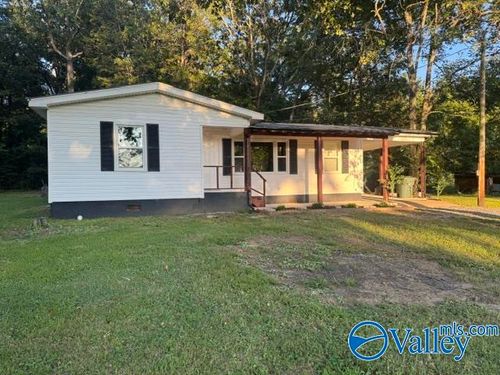 765 Long Hollow Rd, Scottsboro, AL, 35768-7415 | Card Image