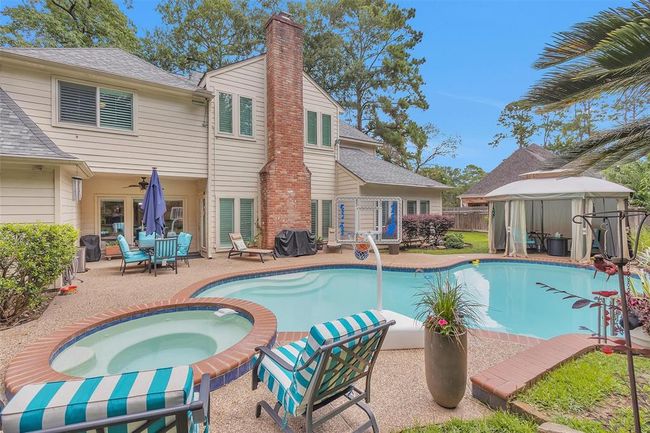 9311 Windrush Dr, House other with 4 bedrooms, 4 bathrooms and 2 parking in Spring TX | Image 37