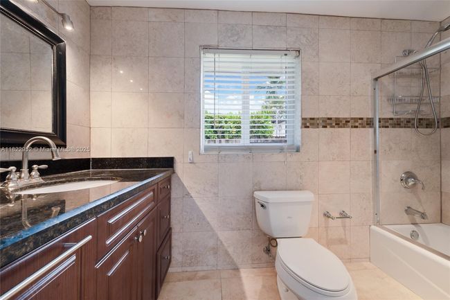 12525 Sw 72 Nd Ave, House other with 5 bedrooms, 4 bathrooms and null parking in Pinecrest FL | Image 18