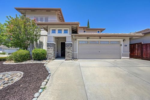 5307 Beckworth Way, Antelope, CA, 95843-4663 | Card Image
