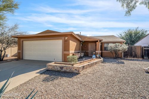 2001 W Burgundy Way, Tucson, AZ, 85746 | Card Image