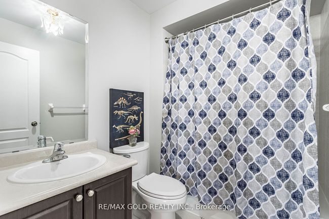 251 Father Tobin Rd, House other with 6 bedrooms, 4 bathrooms and 4 parking in Brampton ON | Image 26