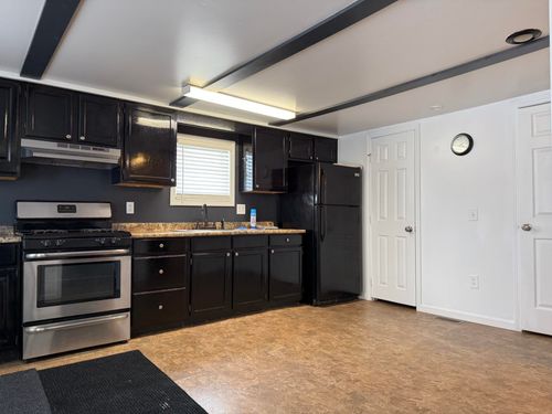 1583 State St, Grawn, MI, 49637-9415 | Card Image