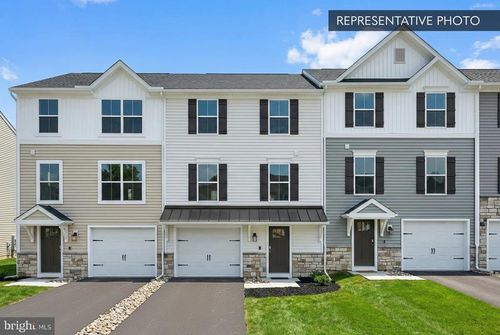 lot-10-210 Pine Crest Village Dr, PINE GROVE, PA, 17963-7944 | Card Image