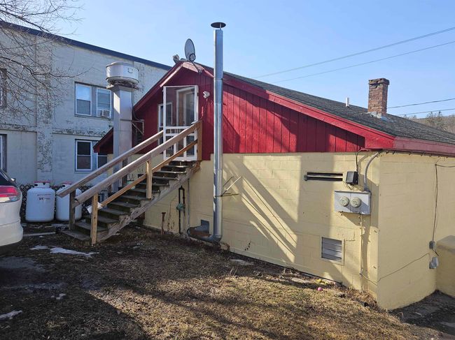 16 N Main St, House other with 0 bedrooms, 3 bathrooms and null parking in Lisbon NH | Image 5