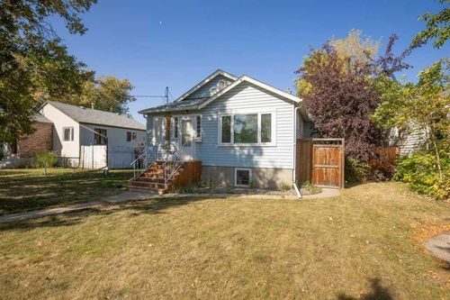 4738 53 St, Red Deer, AB, T4N2E5 | Card Image