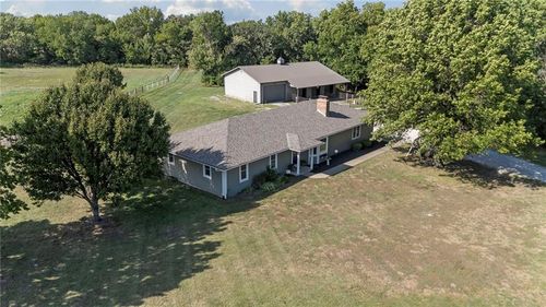 2019 Old Highway 50, Ottawa, KS, 66067-8532 | Card Image