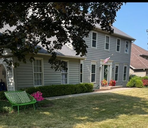 1099 W Jefferson Ave, Naperville, IL, 60540-5132 | Card Image