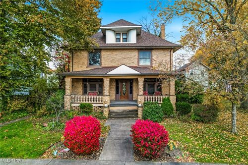 29 S Bentley Ave, Niles, OH, 44446-3064 | Card Image