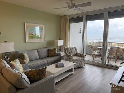 B305 - 375 Beach Club Trail, Condo with 2 bedrooms, 2 bathrooms and null parking in Gulf Shores AL | Image 2