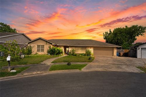 7010 Tree Top Pl, Corpus Christi, TX, 78413-4316 | Card Image
