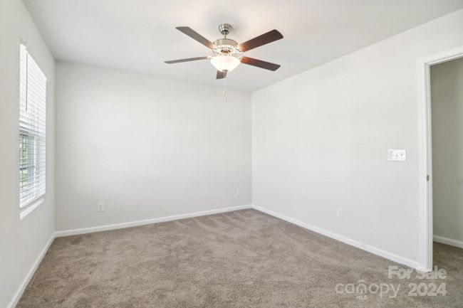Upstairs Bedroom 1 | Image 35